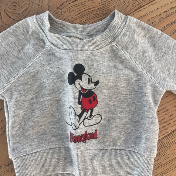 Walt Disney World Mickey Mouse Sweatshirt Gray Size Infant Newborn Unisex - Picture 4 of 5